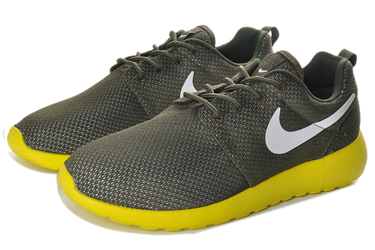 roshe run pas cher noir