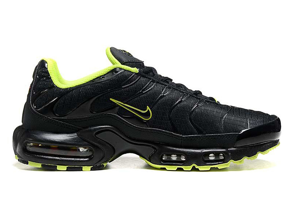 chaussur nike tn